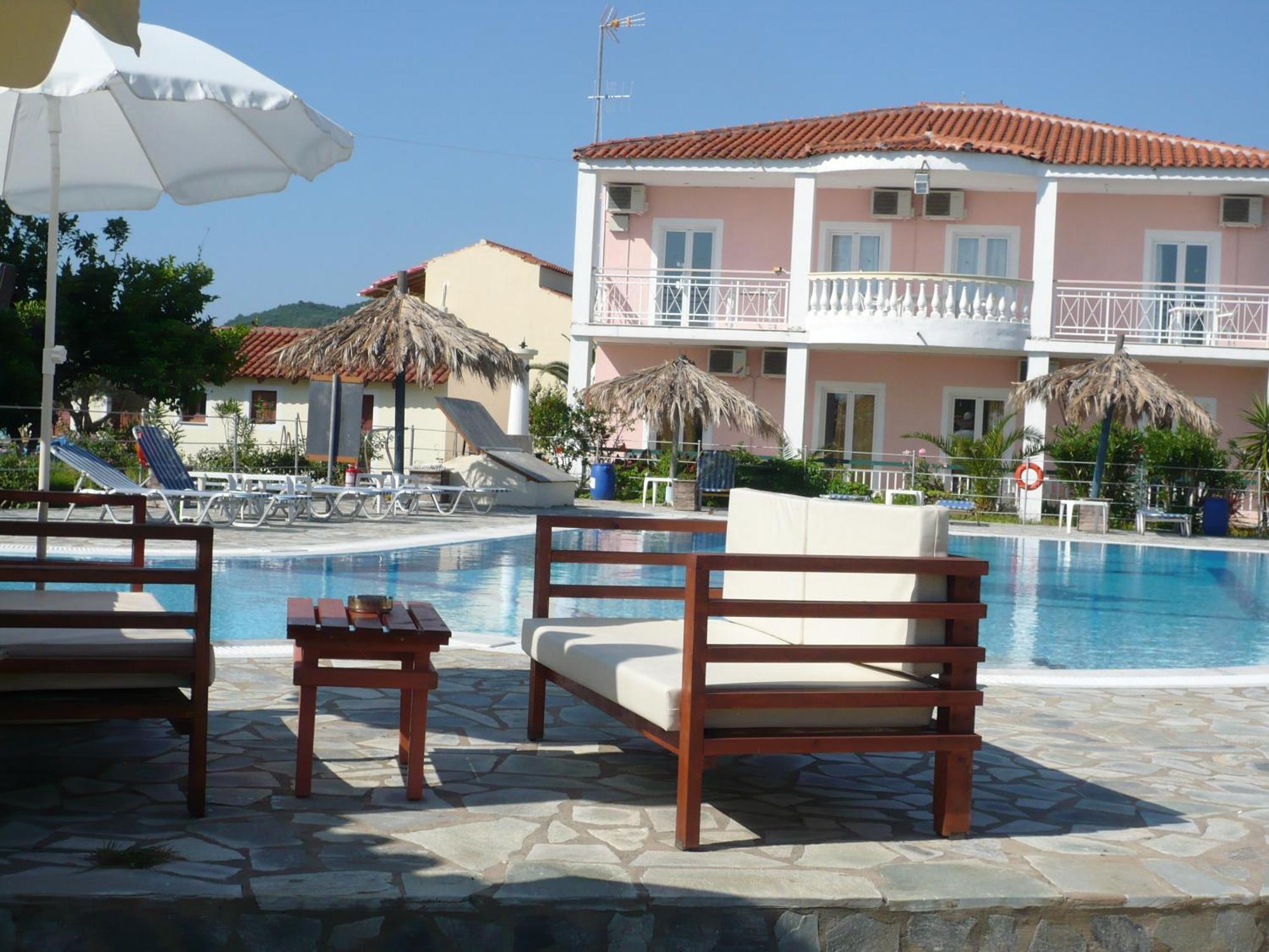 Sweet Dreams Aparthotel Kavos Exterior photo